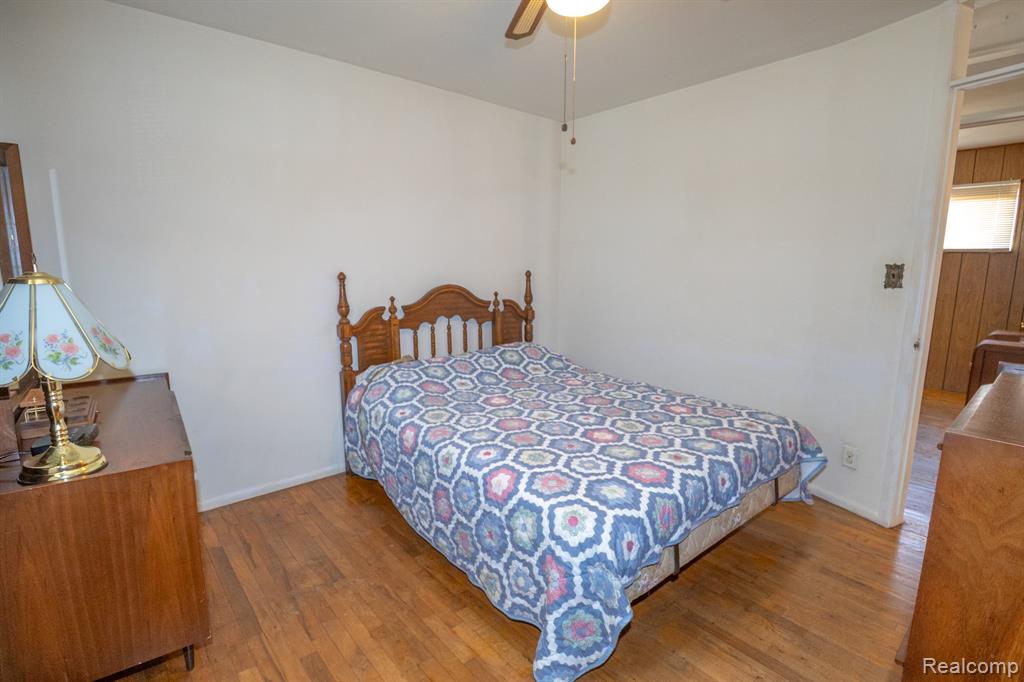 2539 Margaret Street Property Photo 9