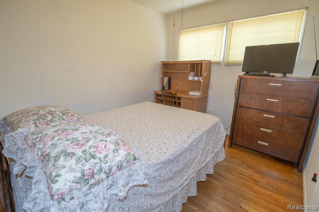 2539 Margaret Street Property Photo 18