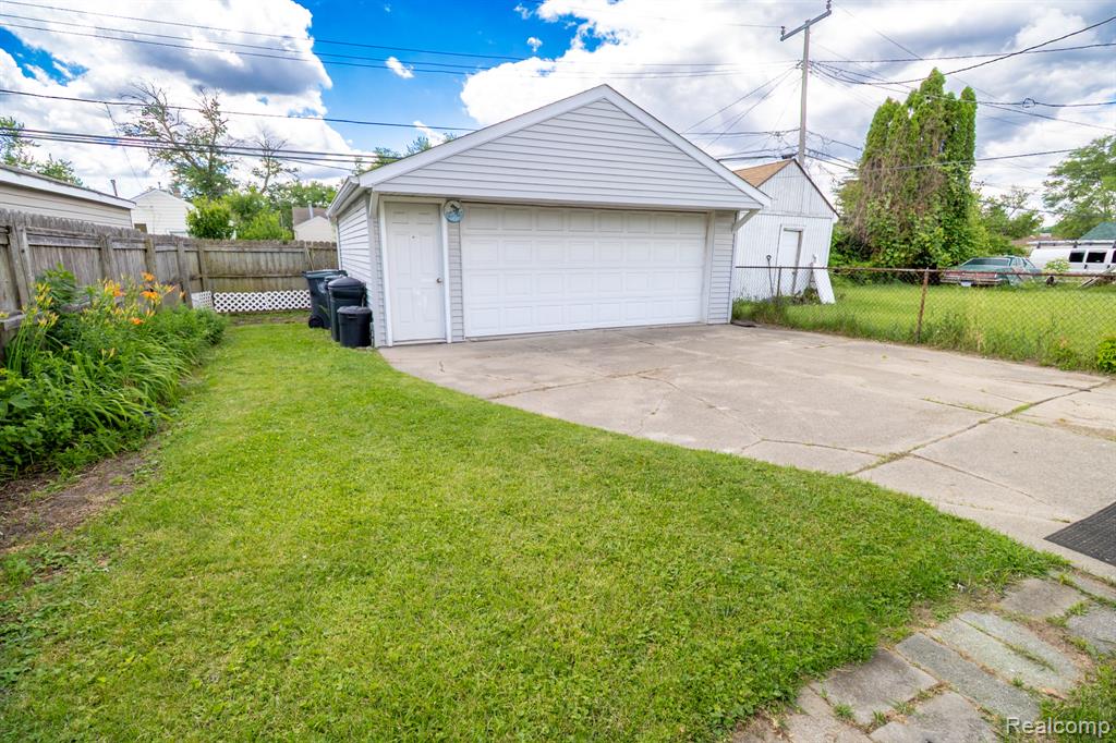 2539 Margaret Street Property Photo 22