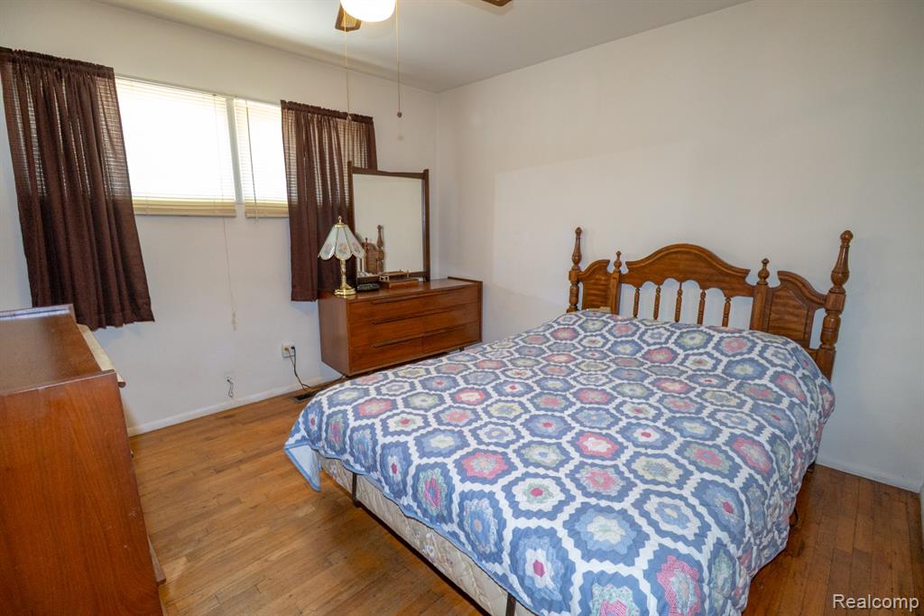 2539 Margaret Street Property Photo 27