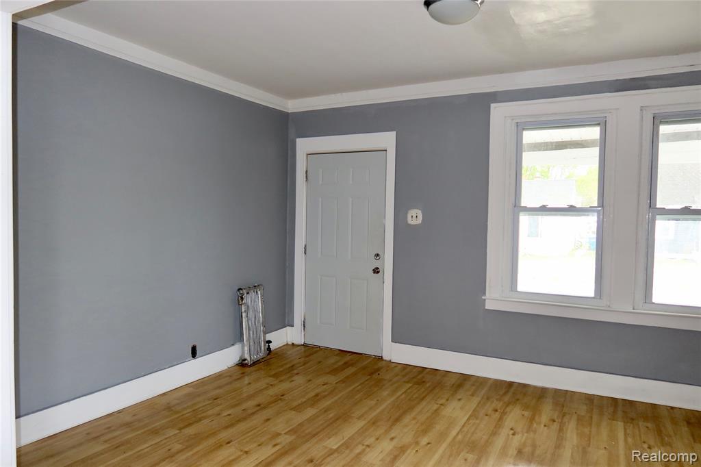 8469 Westminster Avenue Property Photo 3