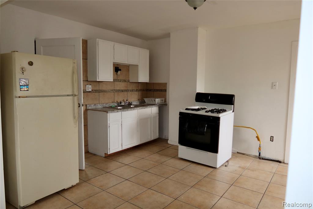 8469 Westminster Avenue Property Photo 13