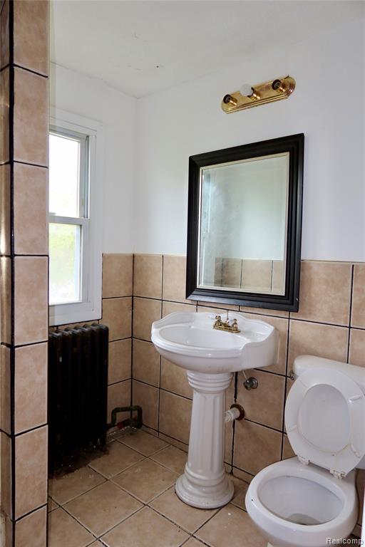 8469 Westminster Avenue Property Photo 20