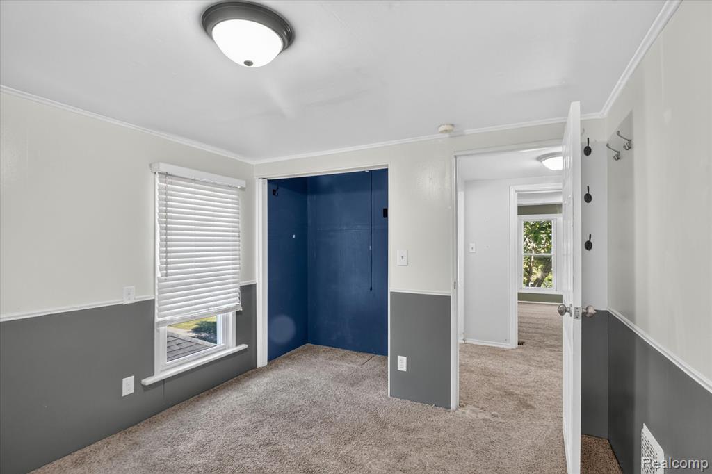 731 Union Street Property Photo 25