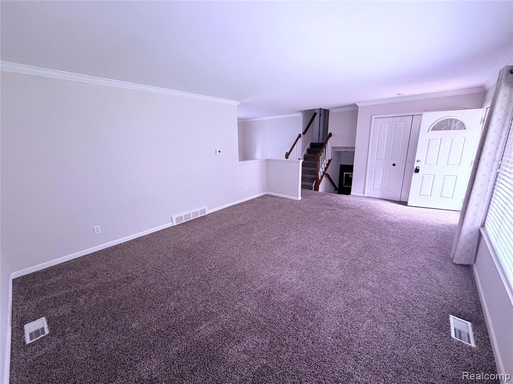 6366 Walker Drive Property Photo 6