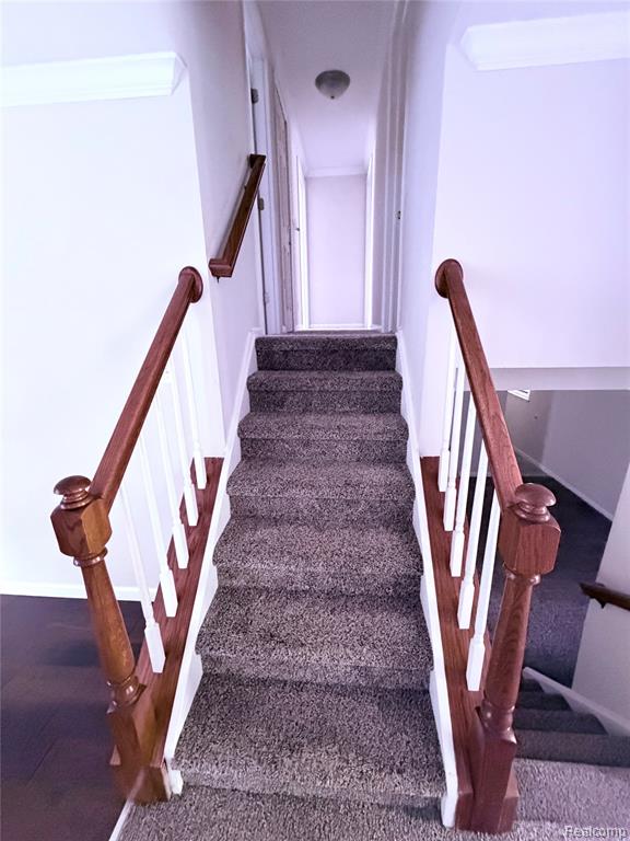 6366 Walker Drive Property Photo 10