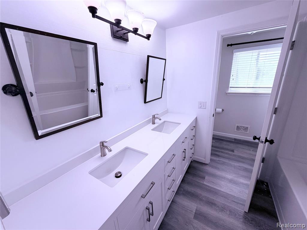 6366 Walker Drive Property Photo 12