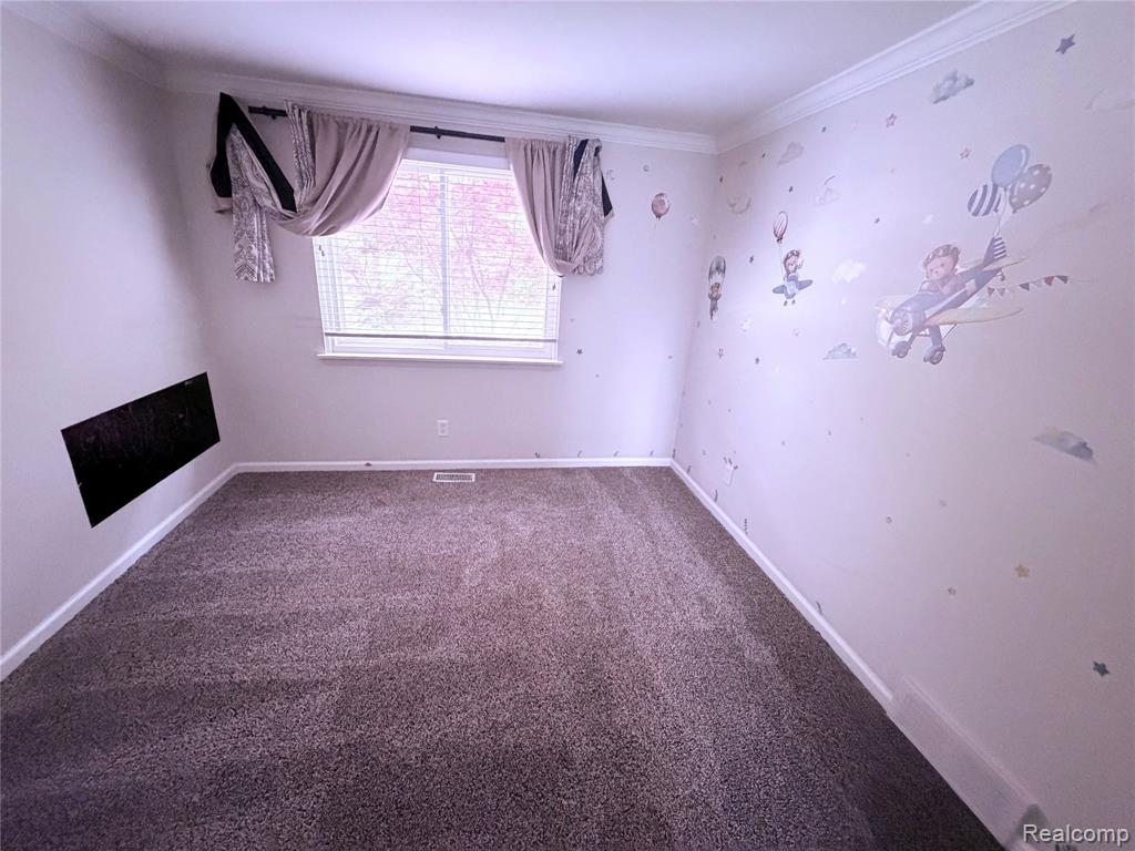 6366 Walker Drive Property Photo 14