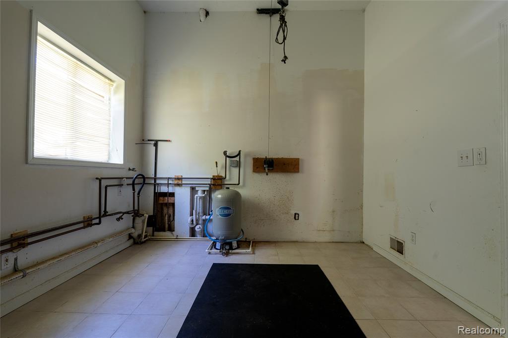 10069 Silver Lake Road Property Photo 22