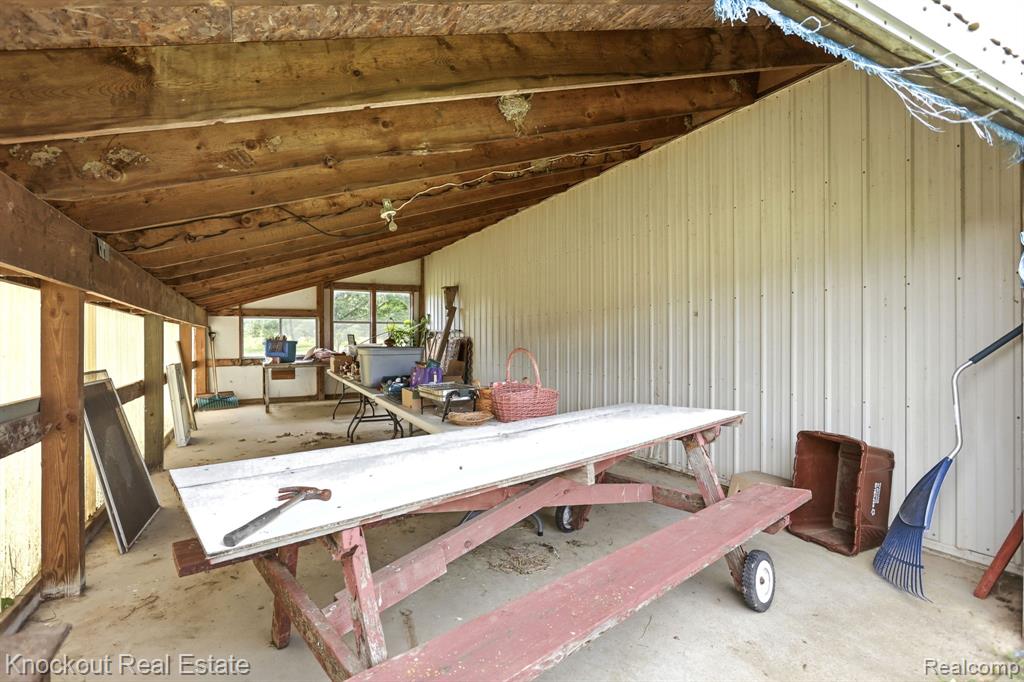 4585 Birch Run Road Property Photo 39