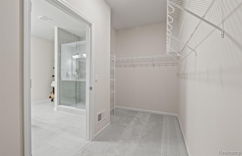 55933 Oak Pointe Drive Property Photo 13