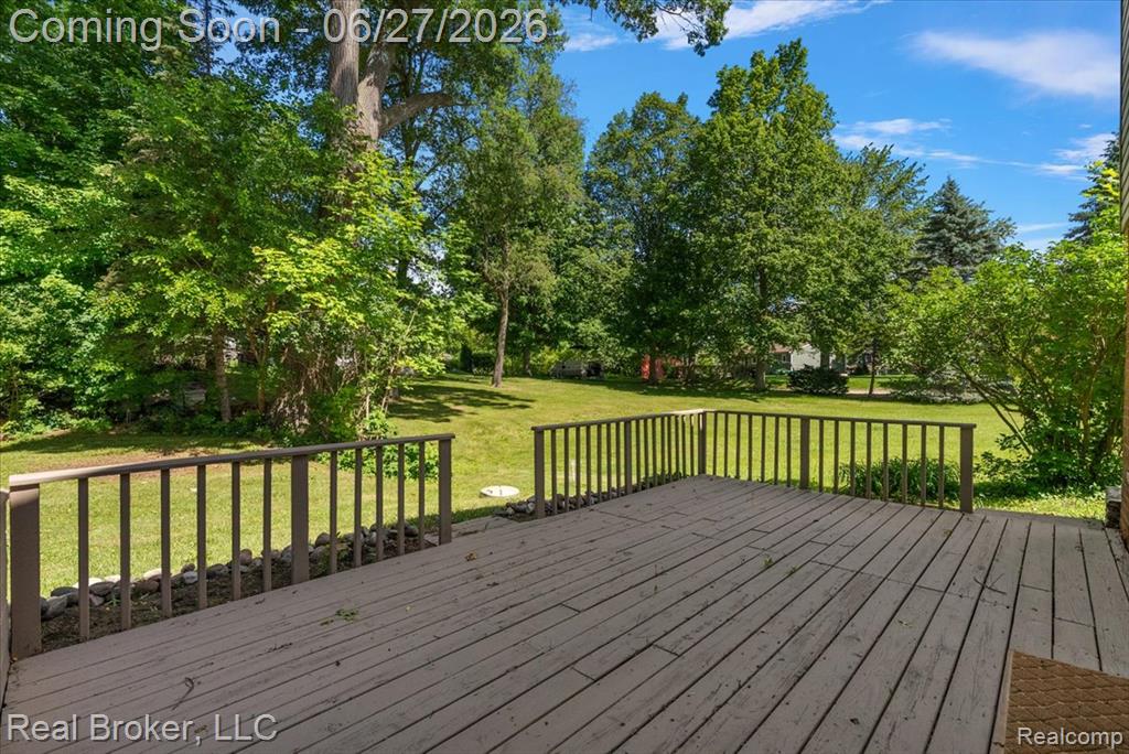 8320 Hillpoint Drive Property Photo 34