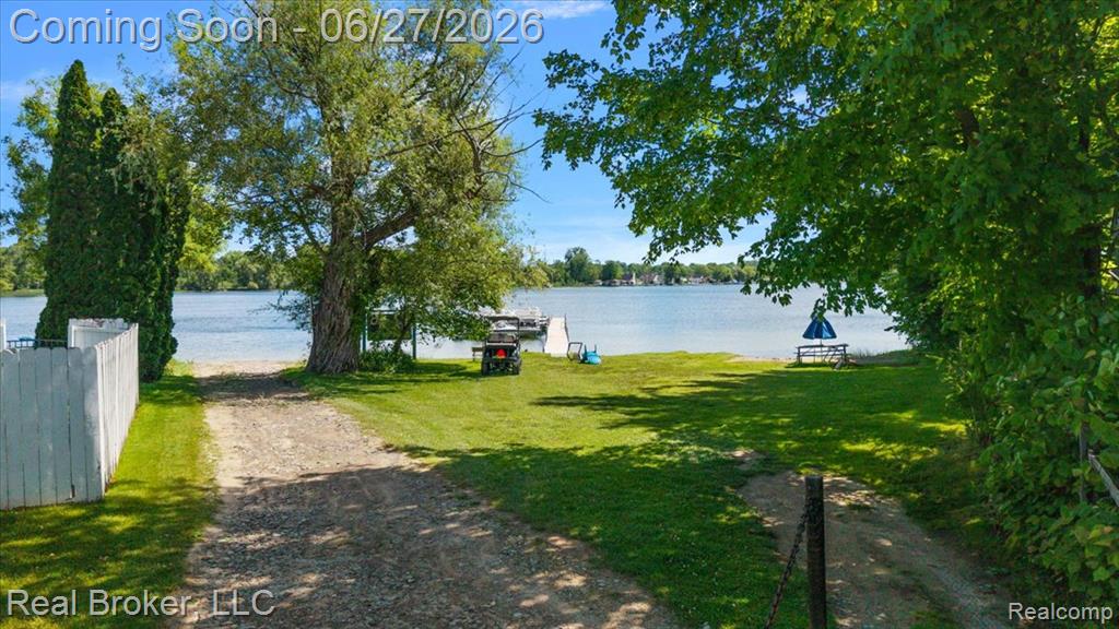8320 Hillpoint Drive Property Photo 49