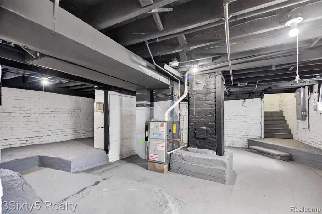 14 Myrtle Street Property Photo 33