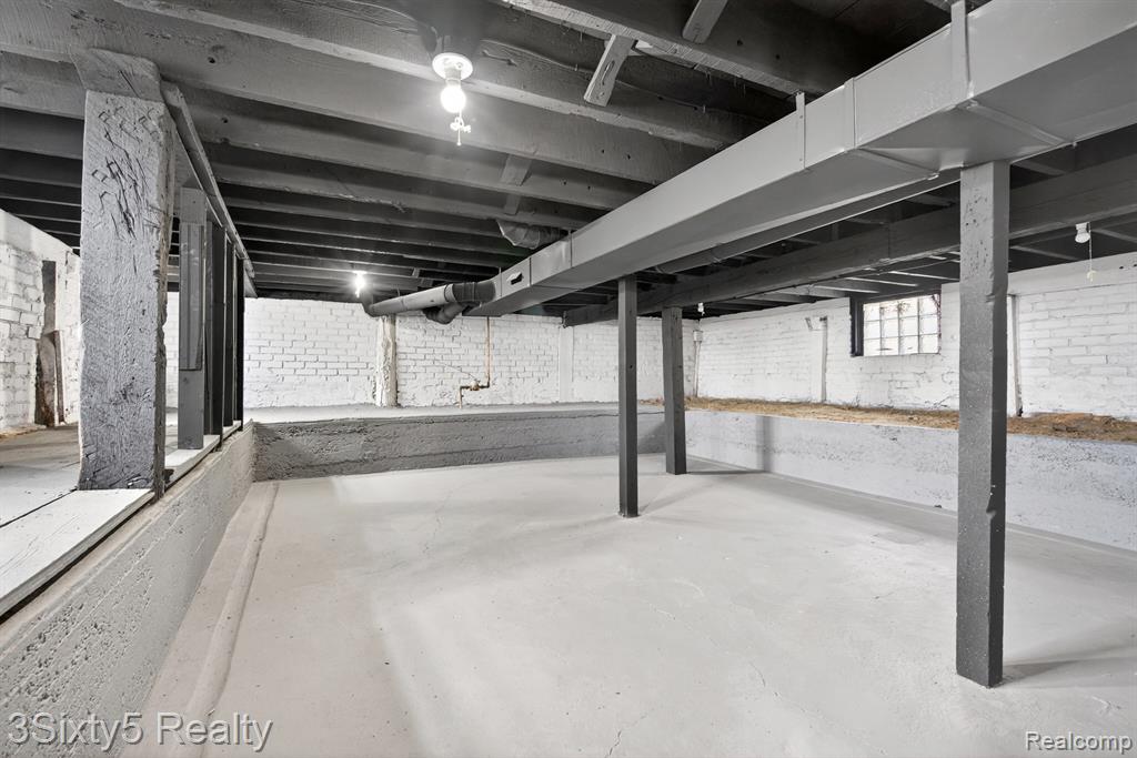 14 Myrtle Street Property Photo 35
