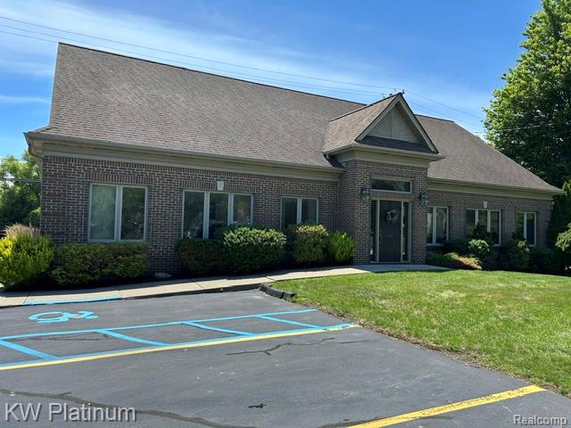 975 Fred W Moore Highway Property Photo 1