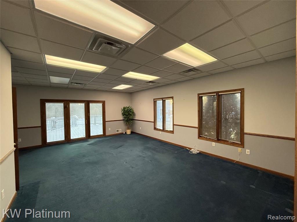 975 Fred W Moore Highway Property Photo 9