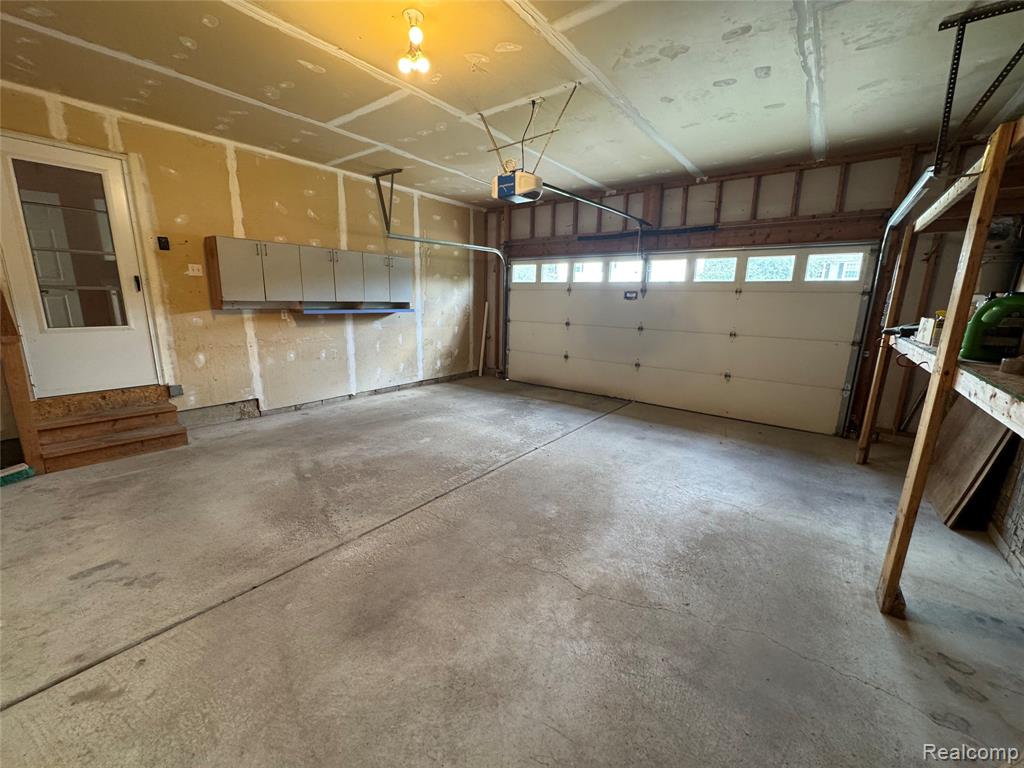 5708 Berwick Court Property Photo 34