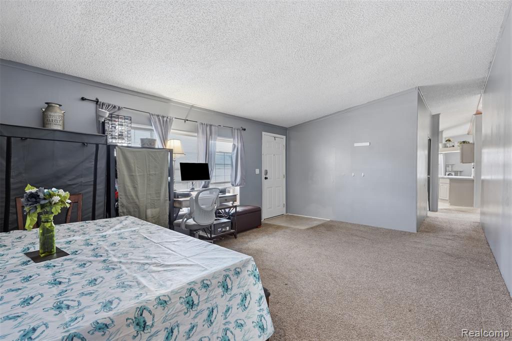 28725 Parkview Property Photo 18