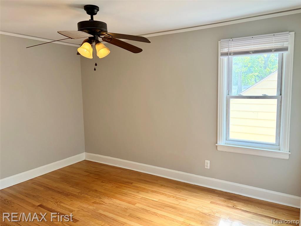 383 W Chesterfield Street Property Photo 7