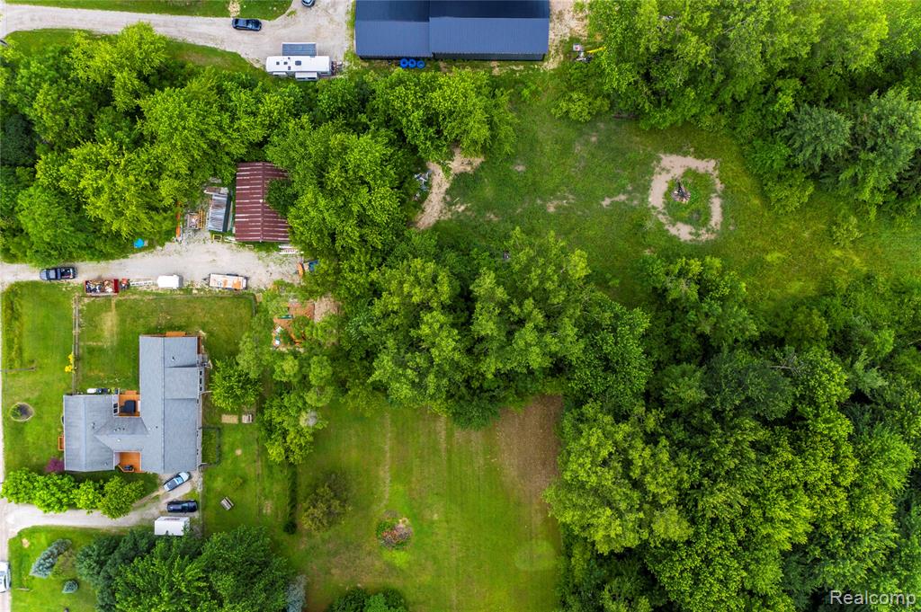 12100 Wilson Drive Property Photo 6