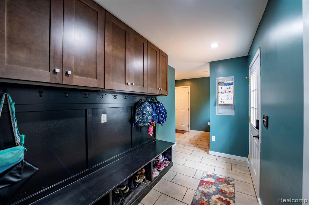 12100 Wilson Drive Property Photo 31