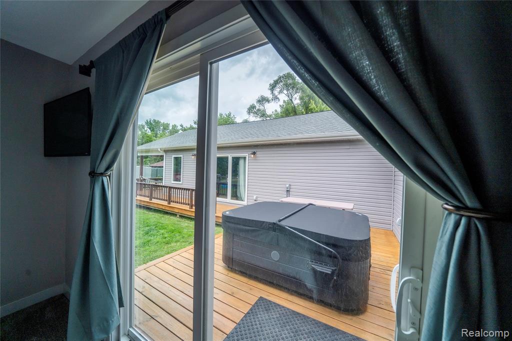 12100 Wilson Drive Property Photo 42