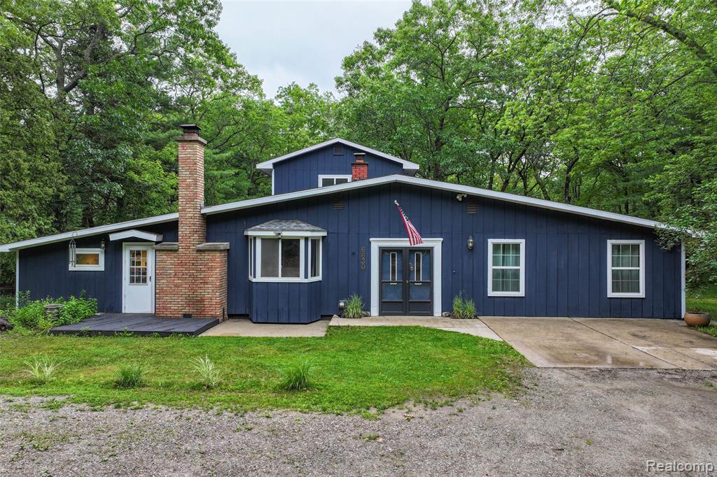 6630 Russell Drive Property Photo 1