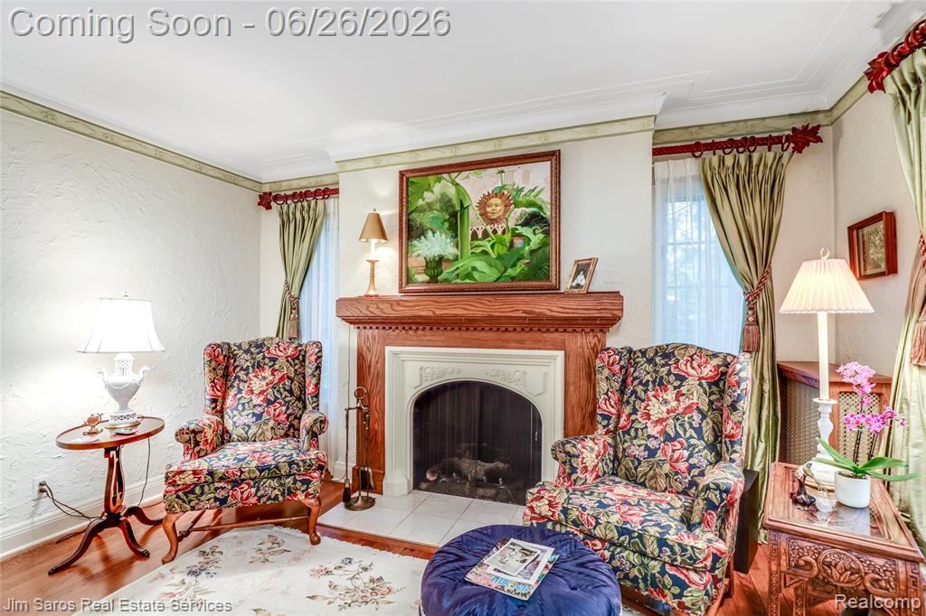 764 Harcourt Road Property Photo 5