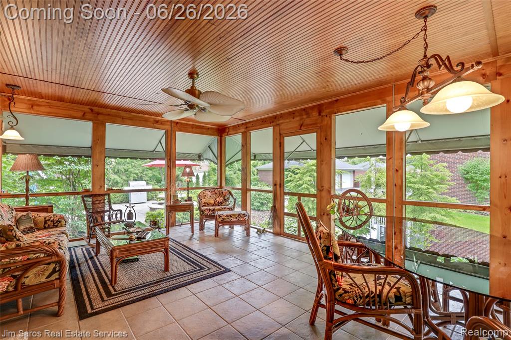 764 Harcourt Road Property Photo 8