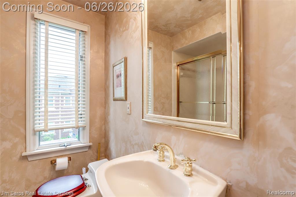 764 Harcourt Road Property Photo 24