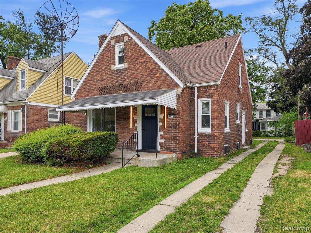 16835 Lesure Street Property Photo 2