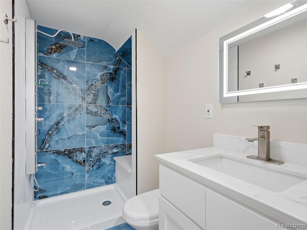 16835 Lesure Street Property Photo 25