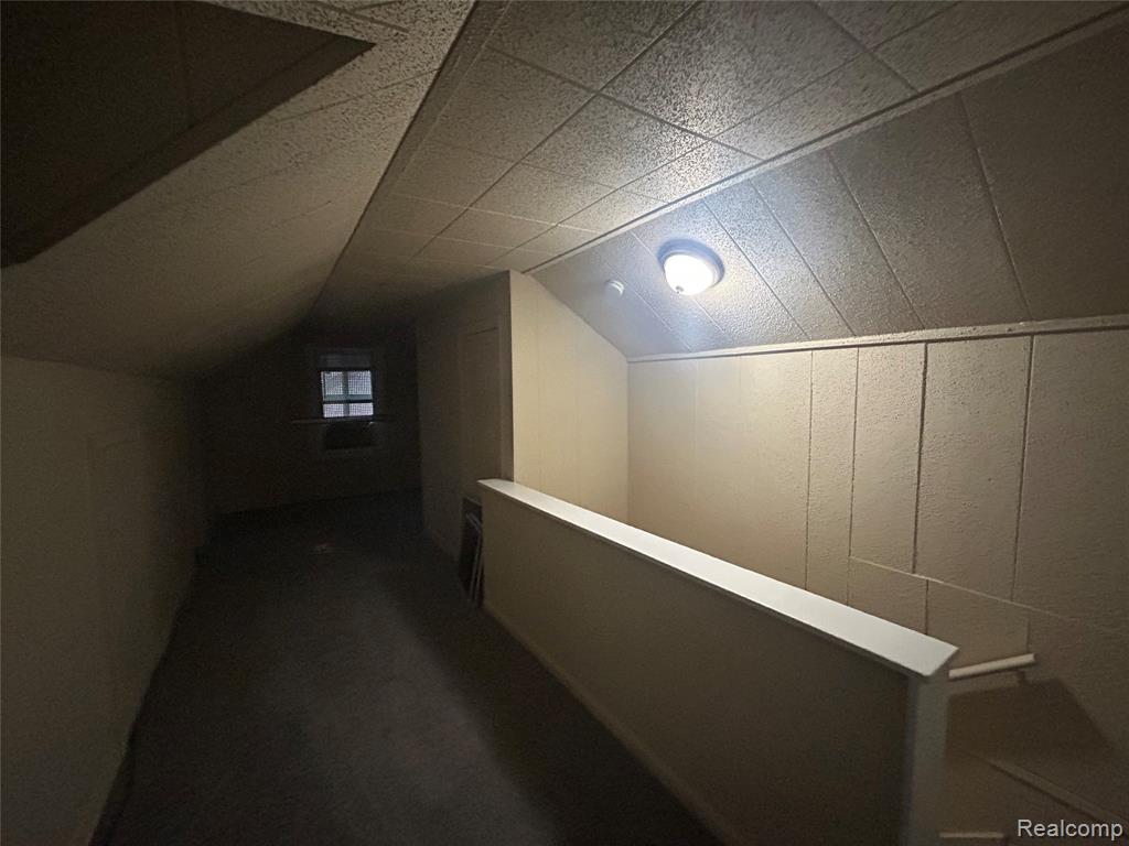 16824 Rutherford Street Property Photo 13