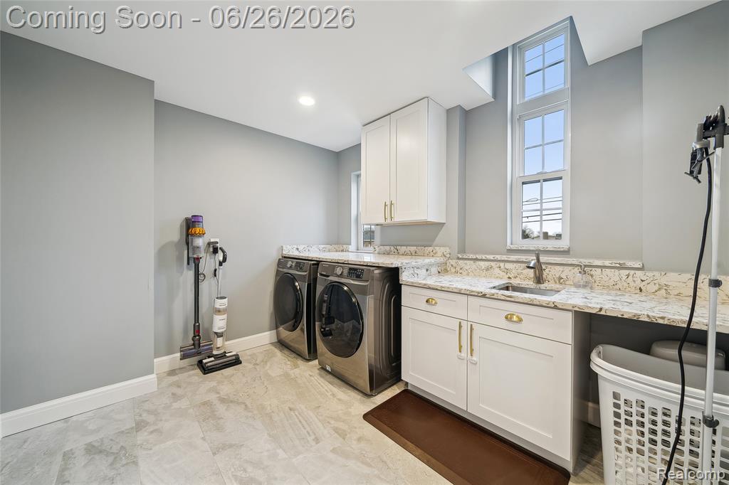 861 Coolidge Road Property Photo 18