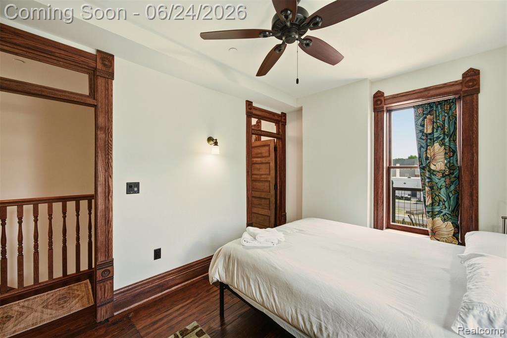 701 W Canfield Street Property Photo 17