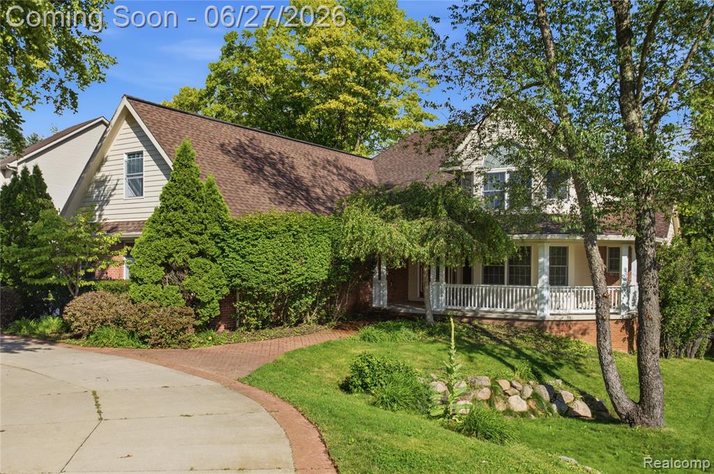 9015 Huron Bluffs Drive Property Photo 1