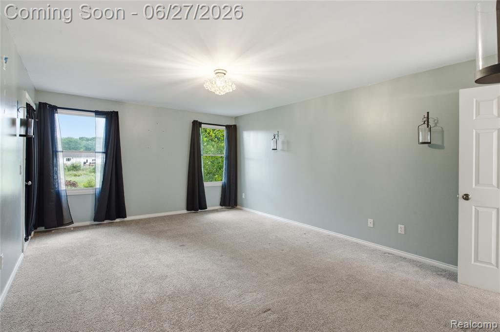 9015 Huron Bluffs Drive Property Photo 20