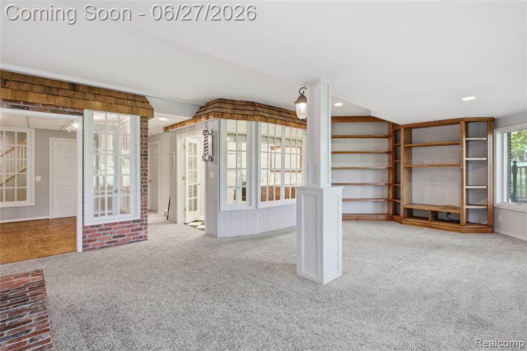 9015 Huron Bluffs Drive Property Photo 39