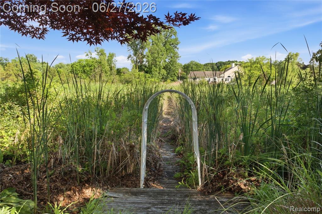 9015 Huron Bluffs Drive Property Photo 57