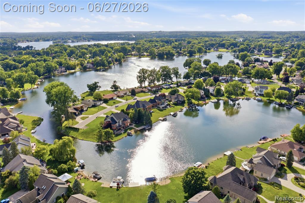 9015 Huron Bluffs Drive Property Photo 73