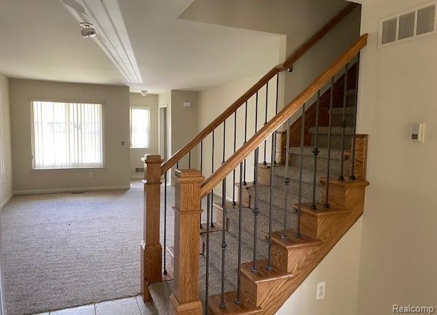 2979 Lovington Dr. Property Photo 4