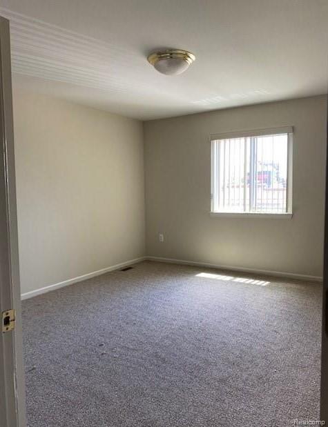 2979 Lovington Dr. Property Photo 8