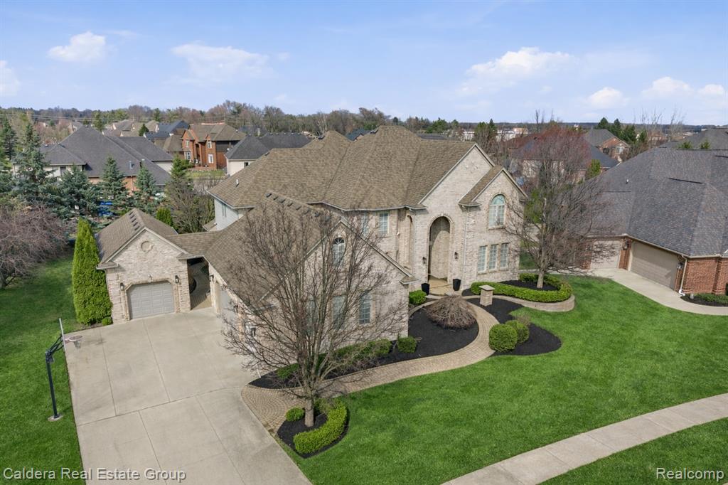 7219 Vista Drive
