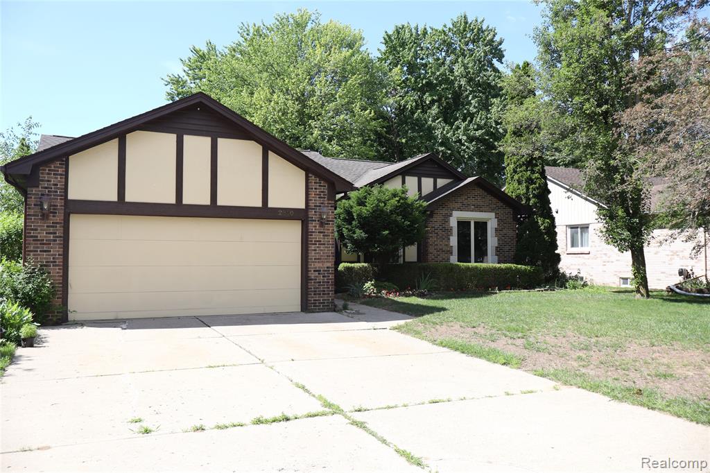 2800 Ranieri Drive
