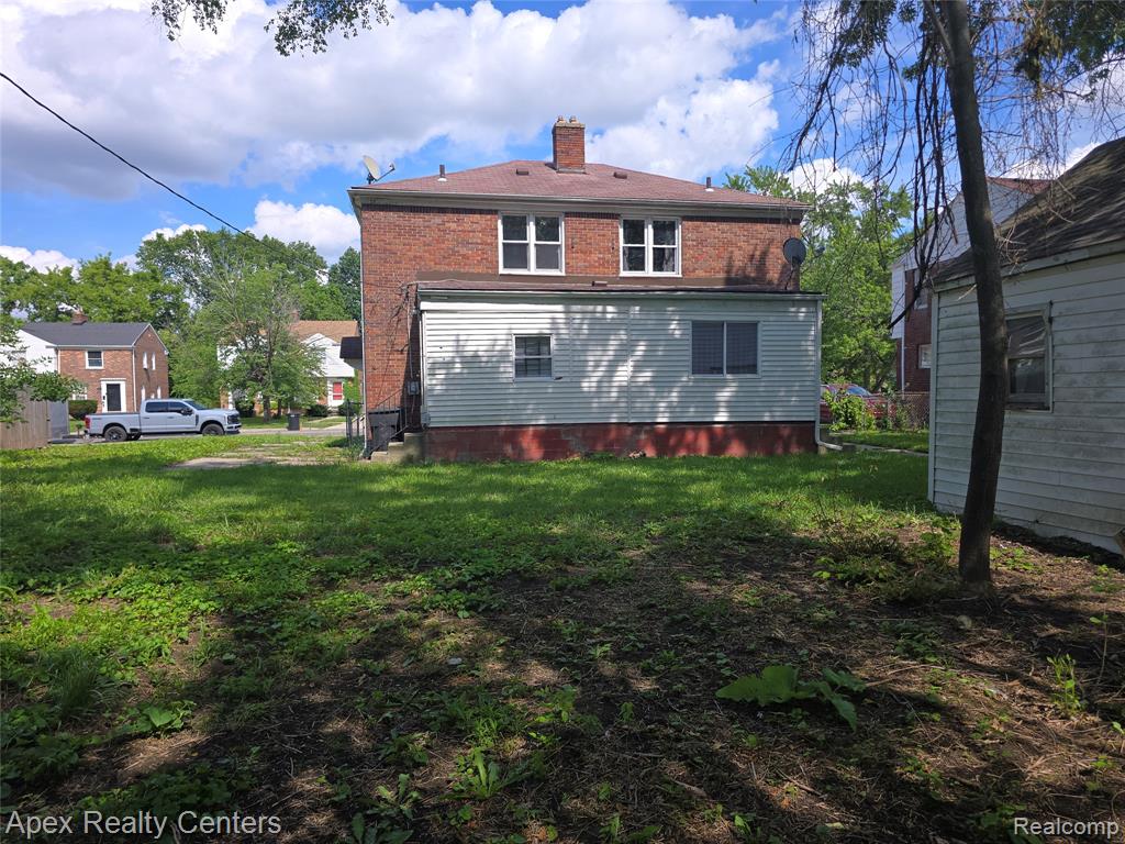7671 - 7675 Evergreen Avenue Property Photo 10