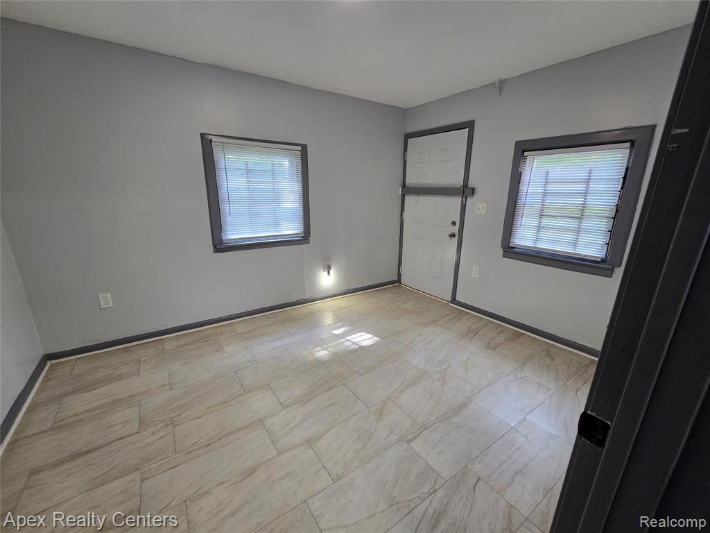 7671 - 7675 Evergreen Avenue Property Photo 61