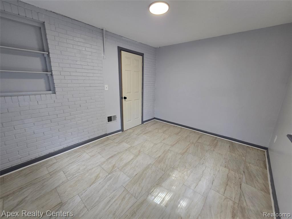 7671 - 7675 Evergreen Avenue Property Photo 64