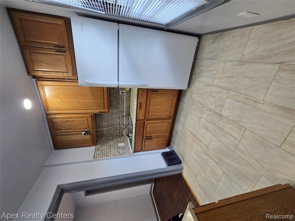 7671 - 7675 Evergreen Avenue Property Photo 69