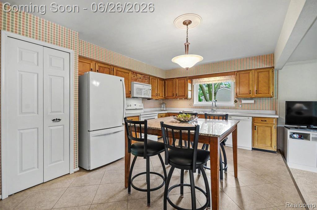 24474 Springbrook Drive Property Photo 16